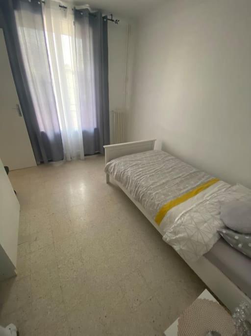 Appartement T4 A Deux Pas De La Gare St Charles Марсель Экстерьер фото